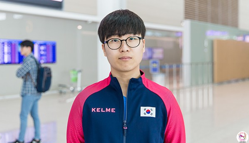 一口气签下3位前T1选手！<a href=