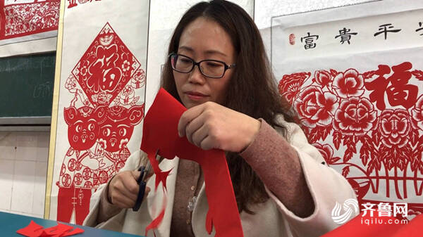 剪纸迎奥运|“虎娃竞技冬奥会” ,这样的运动员你见过吗?休闲区蓝鸢梦想 - Www.slyday.coM 剪纸迎奥运|“虎娃竞技冬奥会” ,这样的运动员你见过吗?休闲区蓝鸢梦想 - Www.slyday.coM