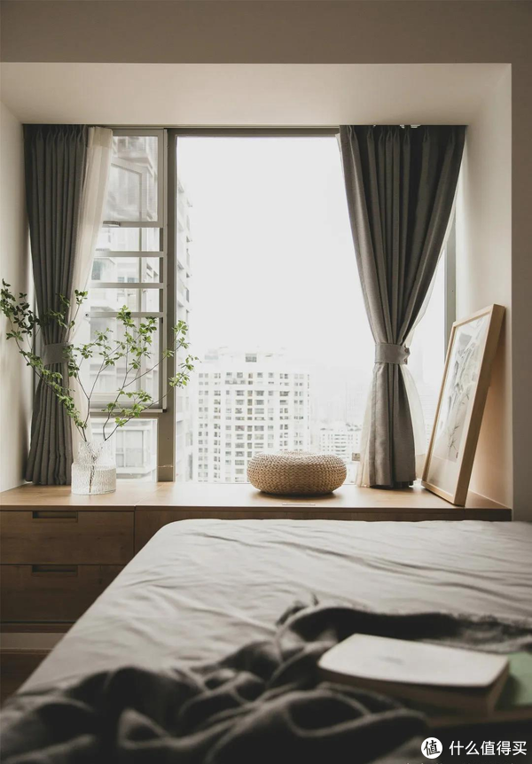 鸡肋飘窗改造:冬季暖阳中的小憩之地,这样设计邻居都羡慕哭了!休闲区蓝鸢梦想 - Www.slyday.coM 鸡肋飘窗改造:冬季暖阳中的小憩之地,这样设计邻居都羡慕哭了!休闲区蓝鸢梦想 - Www.slyday.coM