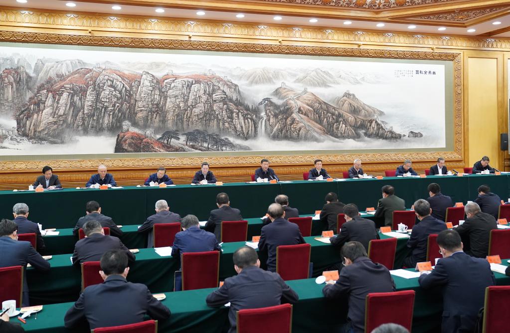 11月19日,中共中央总书记、国家主席、中央军委主席习近平在北京出席第三次“一带一路”建设座谈会并发表重要讲话。 新华社记者 申宏 摄