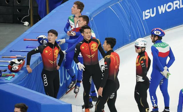 武大靖再次丢金！<a href=