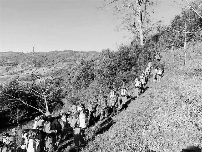 4名地质人员云南哀牢山失联多日休闲区蓝鸢梦想 - Www.slyday.coM 4名地质人员云南哀牢山失联多日休闲区蓝鸢梦想 - Www.slyday.coM