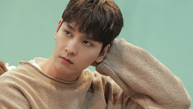 交往4年，<a href=