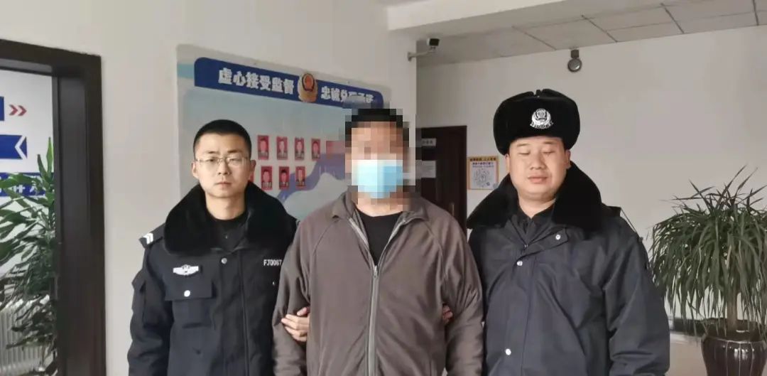 本土新增“5+2”!伪造核酸检测报告,一司机被太原警方拘留!大连新增本土确诊行程轨迹公布,3人为小学师生…休闲区蓝鸢梦想 - Www.slyday.coM 本土新增“5+2”!伪造核酸检测报告,一司机被太原警方拘留!大连新增本土确诊行程轨迹公布,3人为小学师生…休闲区蓝鸢梦想 - Www.slyday.coM