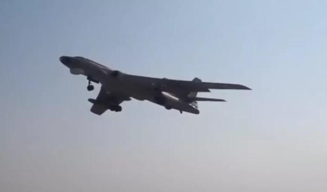 外机亮武器挑衅,空军飞行员对峙2小时将其逼退!机内录音令人泪目休闲区蓝鸢梦想 - Www.slyday.coM 外机亮武器挑衅,空军飞行员对峙2小时将其逼退!机内录音令人泪目休闲区蓝鸢梦想 - Www.slyday.coM