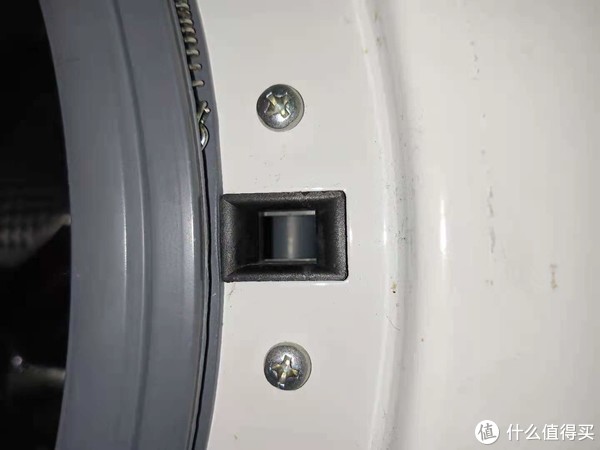 速看(小天鹅滚筒洗衣机故障e33现在怎么才能打开洗衣机的门)小天鹅滚筒洗衣机故障e3a,(图2) 速看(小天鹅滚筒洗衣机故障e33现在怎么才能打开洗衣机的门)小天鹅滚筒洗衣机故障e3a,(图2)