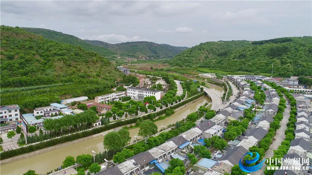 【百年大党·堡垒】庆阳市华池县荔园堡村 党史学习教育推动特色产业