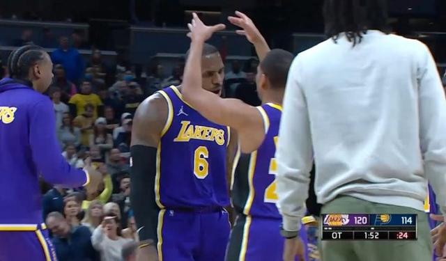 詹皇加冕!湖人加时逆转步行者 詹姆斯三分连中砍39+5+6豪华数据休闲区蓝鸢梦想 - Www.slyday.coM 詹皇加冕!湖人加时逆转步行者 詹姆斯三分连中砍39+5+6豪华数据休闲区蓝鸢梦想 - Www.slyday.coM