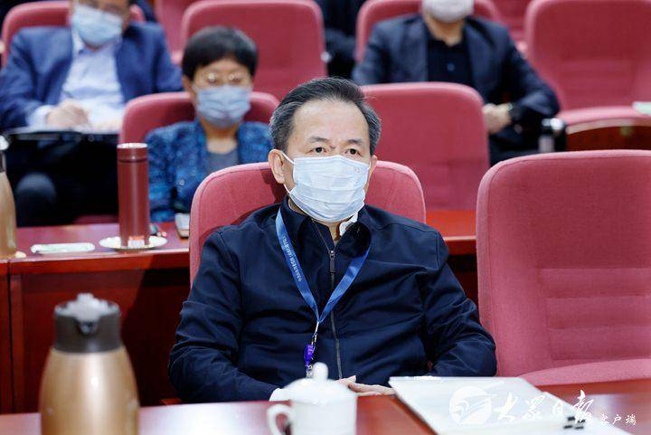 山东省领导干部认真学习党的十九届六中全会精神休闲区蓝鸢梦想 - Www.slyday.coM 山东省领导干部认真学习党的十九届六中全会精神休闲区蓝鸢梦想 - Www.slyday.coM