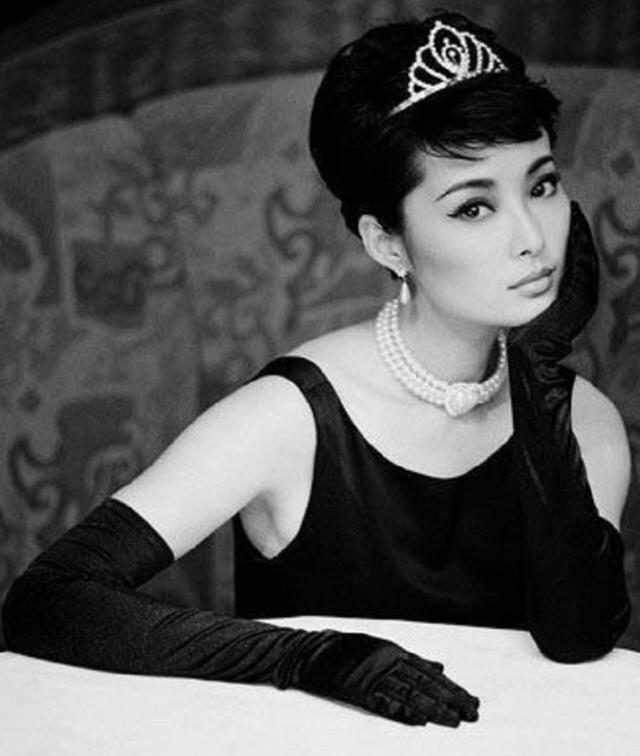 俞飞鸿皮肤紧致,郝蕾、袁立面部浮肿,下颚线对颜值的影响有多大休闲区蓝鸢梦想 - Www.slyday.coM 俞飞鸿皮肤紧致,郝蕾、袁立面部浮肿,下颚线对颜值的影响有多大休闲区蓝鸢梦想 - Www.slyday.coM