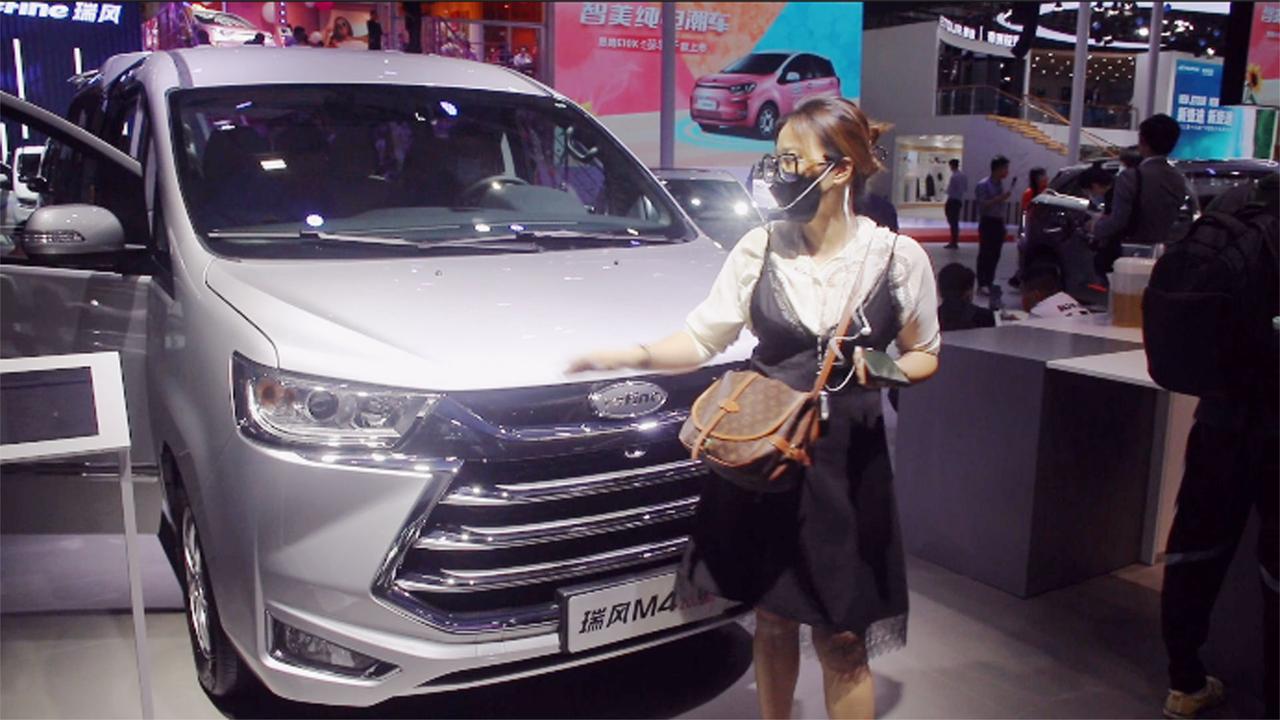 广州车展I瑞风M4 最便宜的自动挡MPV 还加价买车？