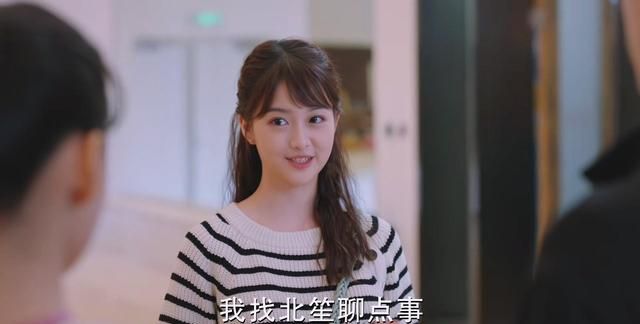 陪你逐风飞翔中90,00后美女:李浩菲当过主持,夏梦艺考