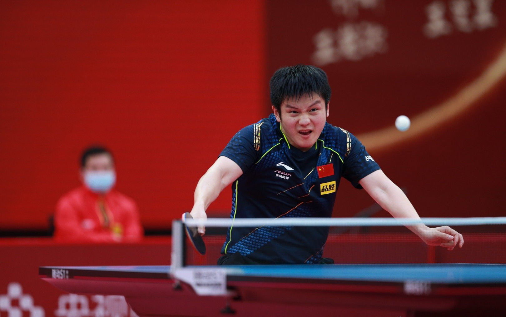 上午11时，世乒赛樊振东vs王楚钦！为中国男篮让路，央视如此直播