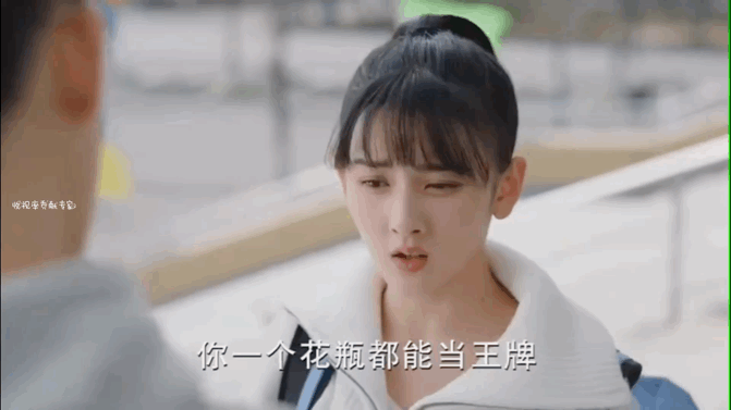 陪你逐风飞翔