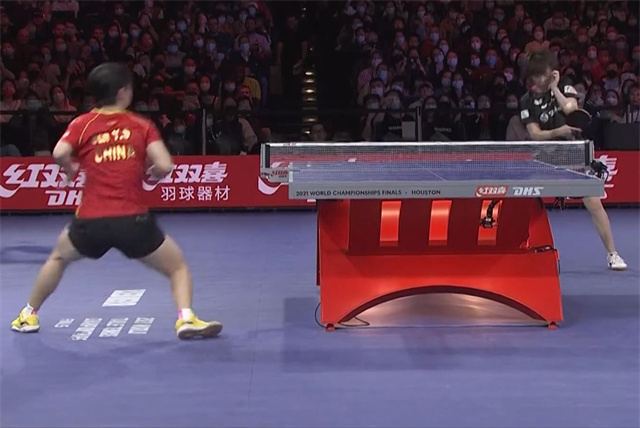 孙颖莎出手太猛！最后一球直接暴力抡，<a href=