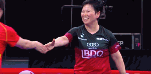 58岁“上海奶奶”的不老传奇!倪夏莲闯入女双四强,上一次登上世乒赛领奖台还是20岁休闲区蓝鸢梦想 - Www.slyday.coM 58岁“上海奶奶”的不老传奇!倪夏莲闯入女双四强,上一次登上世乒赛领奖台还是20岁休闲区蓝鸢梦想 - Www.slyday.coM