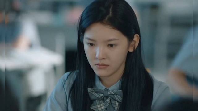 章若楠在女心理师演的叛逆少女病娇感十足