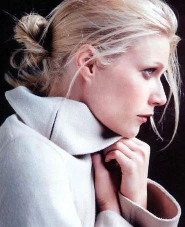 这9位明星堪称“角度美人”，正脸美如画，侧脸虐成渣