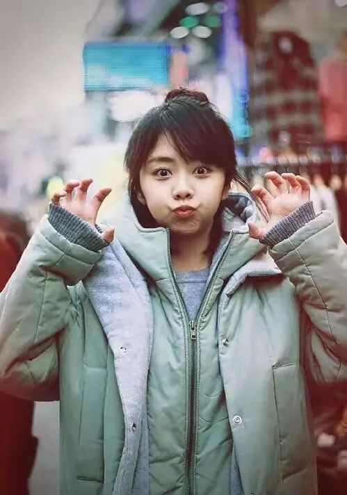 这9位明星堪称“角度美人”，正脸美如画，侧脸虐成渣