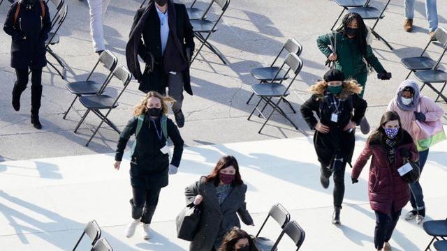 草木皆兵 美国总统就职彩排响火警 人员慌乱逃窜 一片鸡飞狗跳