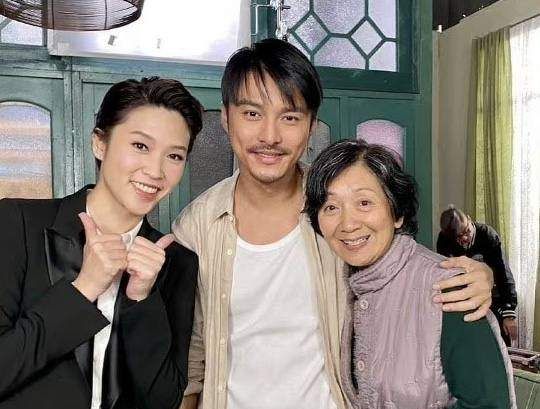 TVB小生新剧演高富帅律师，造型酷似<a href=