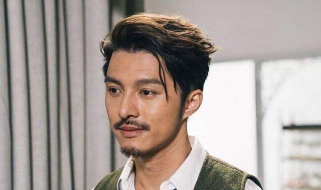 TVB小生新剧演高富帅律师，造型酷似<a href=