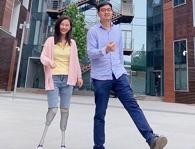 地震丧女失腿丈夫冷漠离婚6年后再嫁好老公廖智感谢苦难