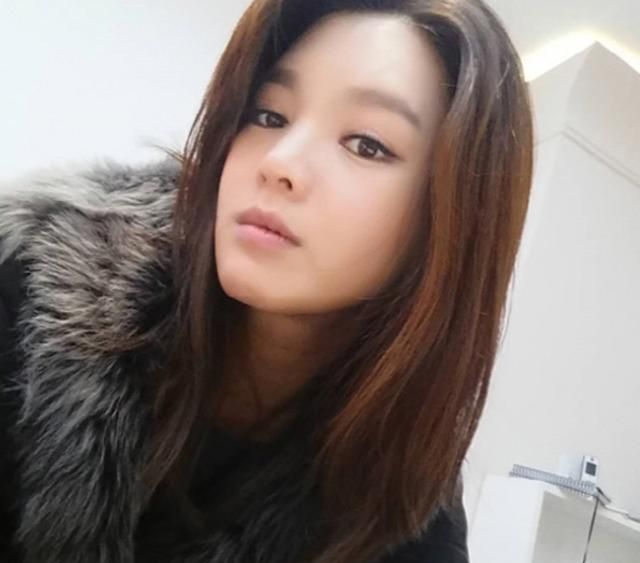 只有富商送的车是真的,又一个<a href=