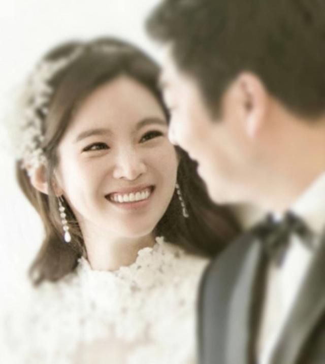 只有富商送的车是真的,又一个<a href=