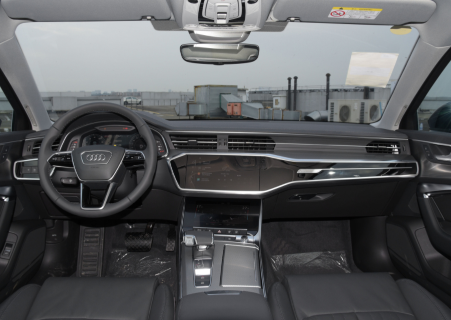 豪华中大型轿车对决:奥迪A6L对比凯迪拉克CT6谁更强?