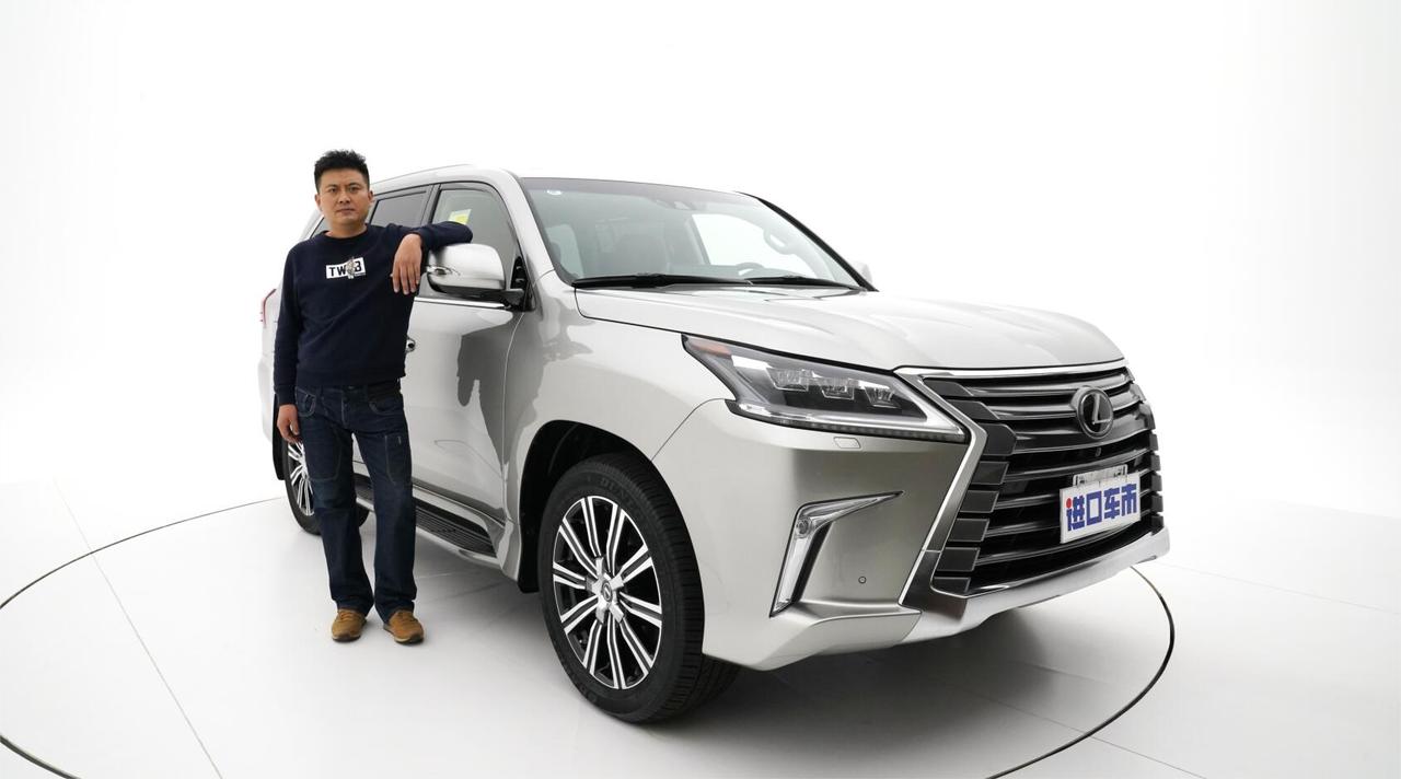 国六身份+5.7L大V8，加版雷克萨斯LX570现车实拍