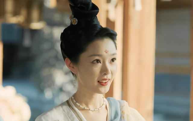 精明脸演不了单纯美人宋轶现身风起洛阳娇憨形象让人改观
