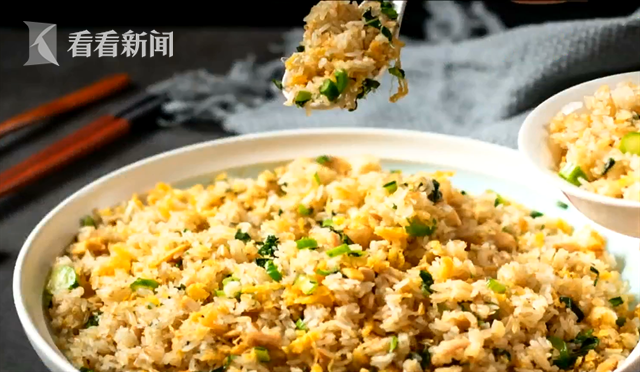 警惕!吃了冰箱里一碗饭 女子持续发高烧险丧命休闲区蓝鸢梦想 - Www.slyday.coM 警惕!吃了冰箱里一碗饭 女子持续发高烧险丧命休闲区蓝鸢梦想 - Www.slyday.coM