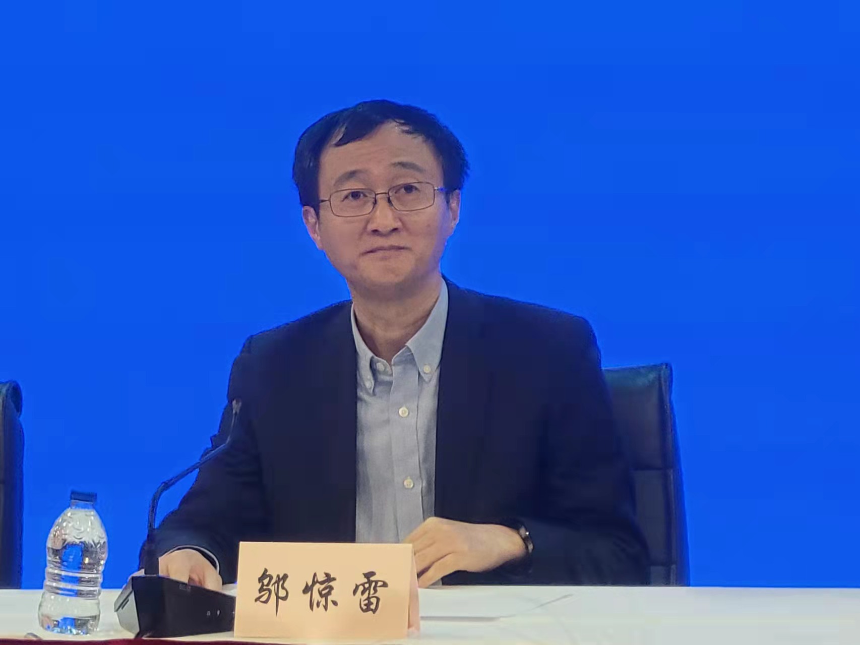 疫情防控新闻发布会|上海新增2例新冠肺炎本土确诊病例,浦东新区一小区被列为中风险地区休闲区蓝鸢梦想 - Www.slyday.coM 疫情防控新闻发布会|上海新增2例新冠肺炎本土确诊病例,浦东新区一小区被列为中风险地区休闲区蓝鸢梦想 - Www.slyday.coM