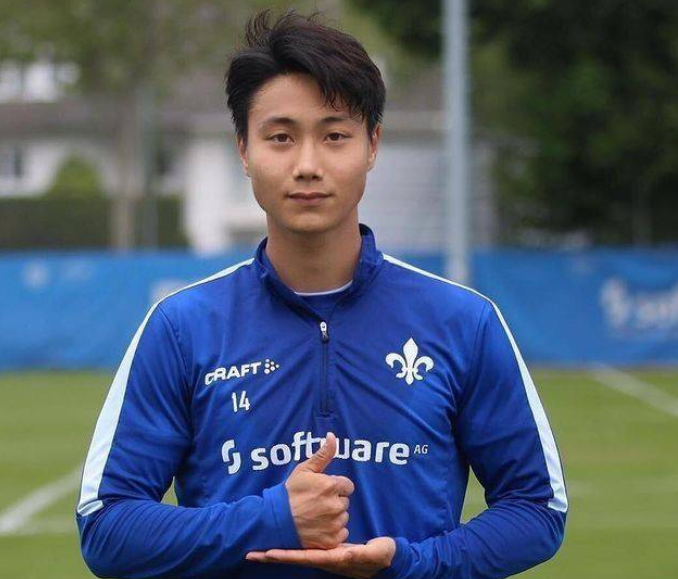 旅欧失败！韩媒：曾经在巴萨青训的<a href=