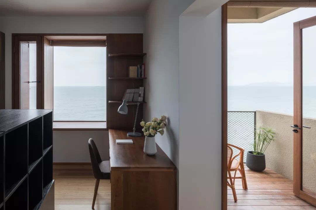 《梦想改造家》封神之作:同样花了130万,爆改悬崖之上老破危房,真的太牛了!休闲区蓝鸢梦想 - Www.slyday.coM 《梦想改造家》封神之作:同样花了130万,爆改悬崖之上老破危房,真的太牛了!休闲区蓝鸢梦想 - Www.slyday.coM