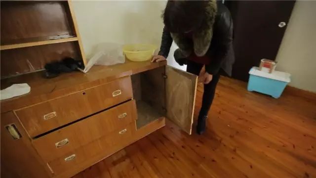 《梦想改造家》封神之作:同样花了130万,爆改悬崖之上老破危房,真的太牛了!休闲区蓝鸢梦想 - Www.slyday.coM 《梦想改造家》封神之作:同样花了130万,爆改悬崖之上老破危房,真的太牛了!休闲区蓝鸢梦想 - Www.slyday.coM