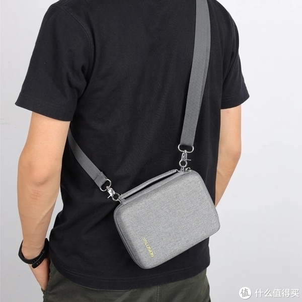 手机袋便携 b36b-8716a676b1f2c8975164cbd2e936d19a.jpg