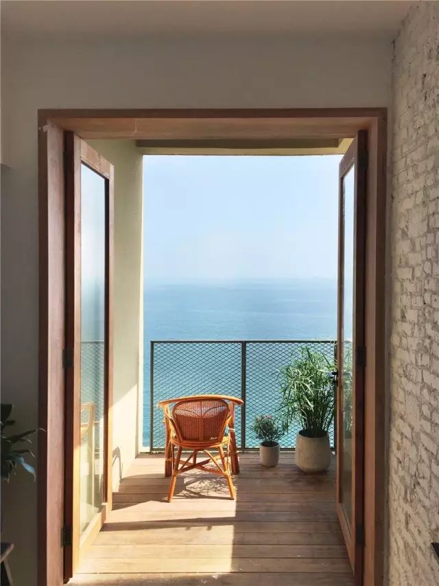 《梦想改造家》封神之作:同样花了130万,爆改悬崖之上老破危房,真的太牛了!休闲区蓝鸢梦想 - Www.slyday.coM 《梦想改造家》封神之作:同样花了130万,爆改悬崖之上老破危房,真的太牛了!休闲区蓝鸢梦想 - Www.slyday.coM