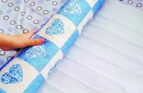 1岁男童睡电热毯时尿床被烧伤!这些取暖神器用不对秒变危险利器休闲区蓝鸢梦想 - Www.slyday.coM 1岁男童睡电热毯时尿床被烧伤!这些取暖神器用不对秒变危险利器休闲区蓝鸢梦想 - Www.slyday.coM