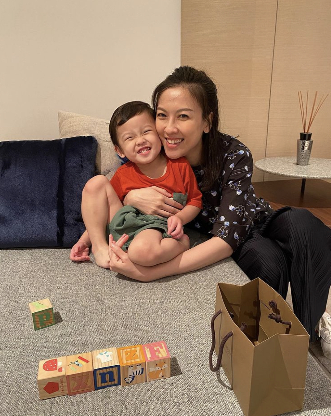 44岁前TVB艺人江芷妮复出当嘉宾，才生下二胎，退圈14年转型经商|江芷妮|复出|艺人_新浪新闻