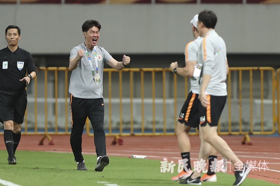 众望所归之下 李霄鹏会是中国男足的“答案”吗?休闲区蓝鸢梦想 - Www.slyday.coM 众望所归之下 李霄鹏会是中国男足的“答案”吗?休闲区蓝鸢梦想 - Www.slyday.coM