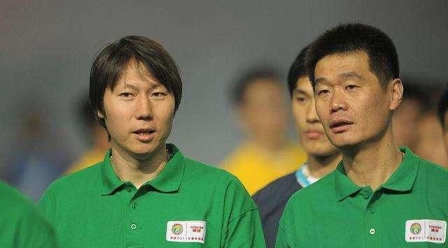 李霄鹏上任,国足惨遭看衰,越媒:越南已看到胜利的曙光