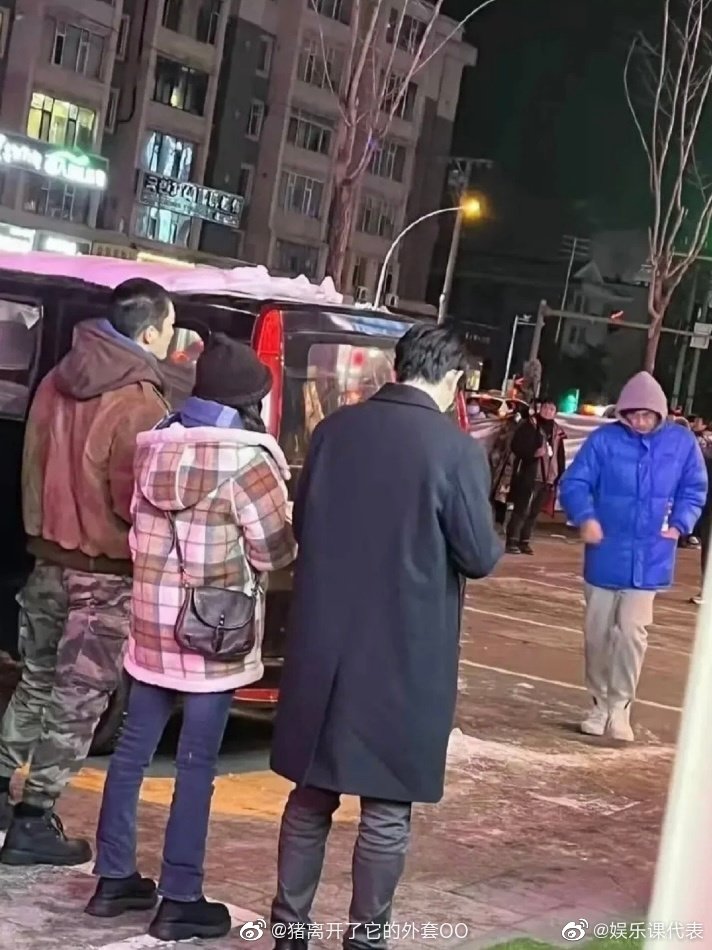 燃冬周冬雨刘昊然屈楚萧路透曝光