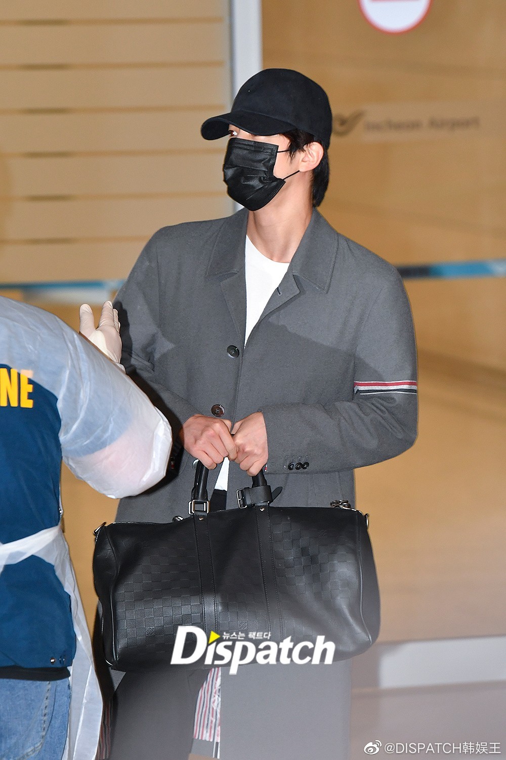 6日， 成员 结束在美国的日程，经仁川机场返回<a href=