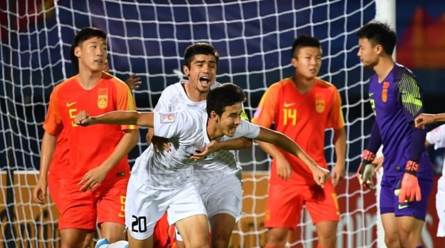 看不上国足?韩媒爆料：希丁克每年回来,已经将<a href=