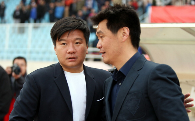 李霄鹏上任,越南队有想法,央视5直播国足客战,记者辟谣2个消息