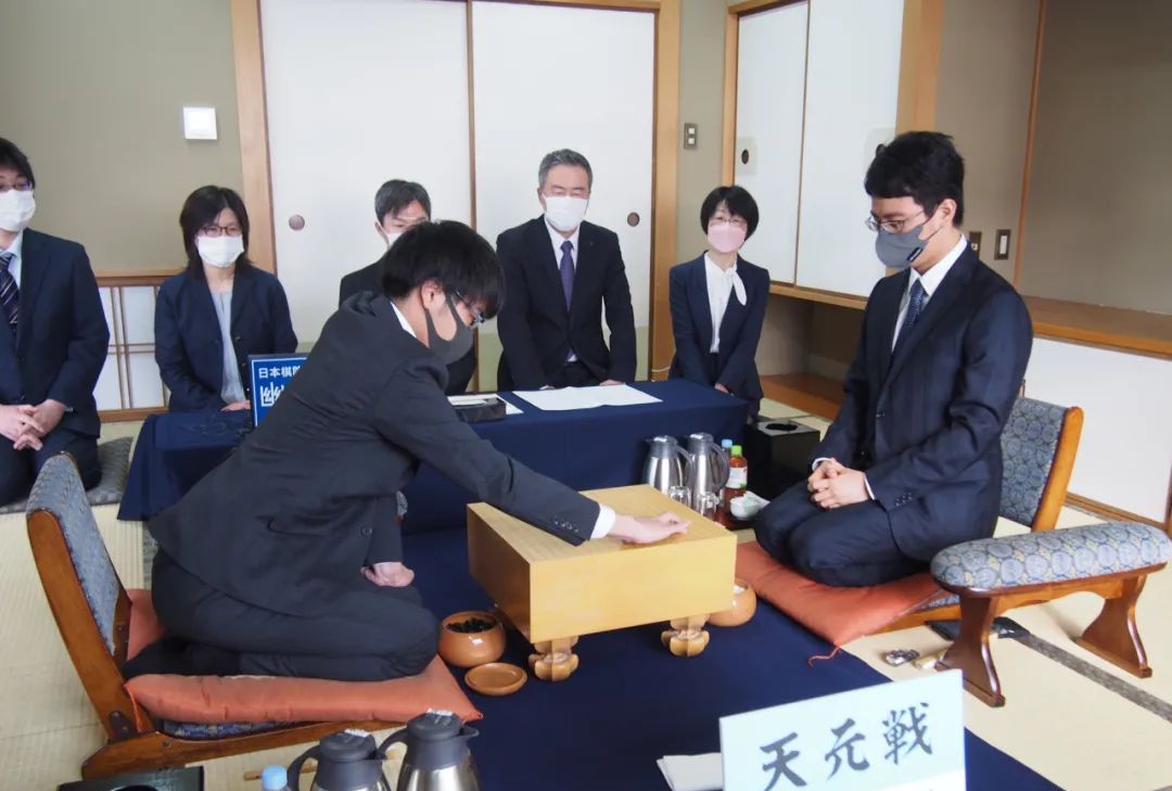 雪上加霜，中国围棋被<a href=