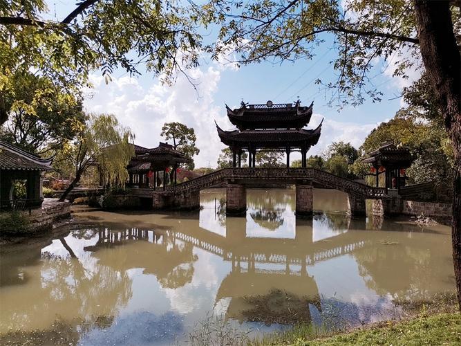 上海郊区旅游景点排行_上海周边最值得去的“5”大景点推荐!快约起就出发吧~