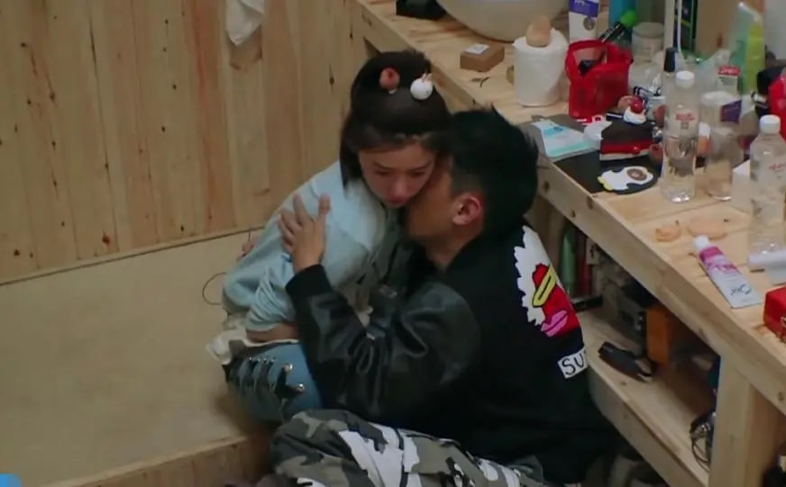 纪凌尘官宣新恋情，女友是<a href=